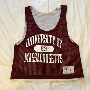Umass retro style pinnie